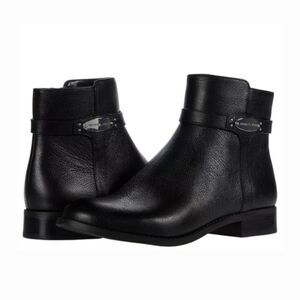 Michael Kors Finley Leather Ankle Boots with Metal Detail in Black Size 7